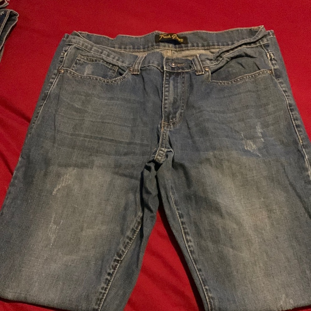 Men’s jeans. Clean, pet/ smoke free home.